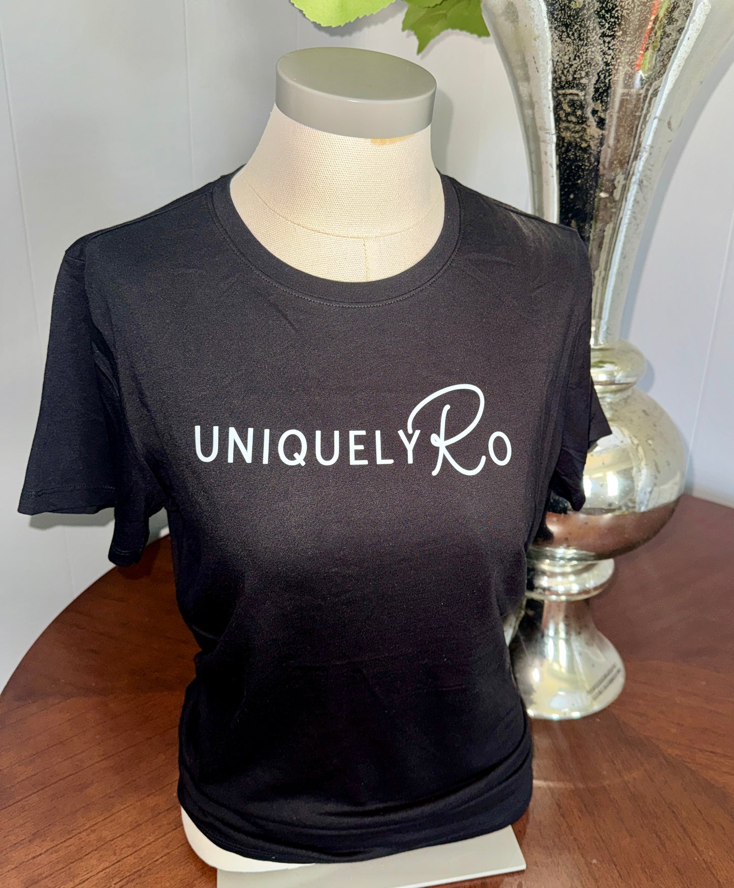 Uniquely Ro T-shirt