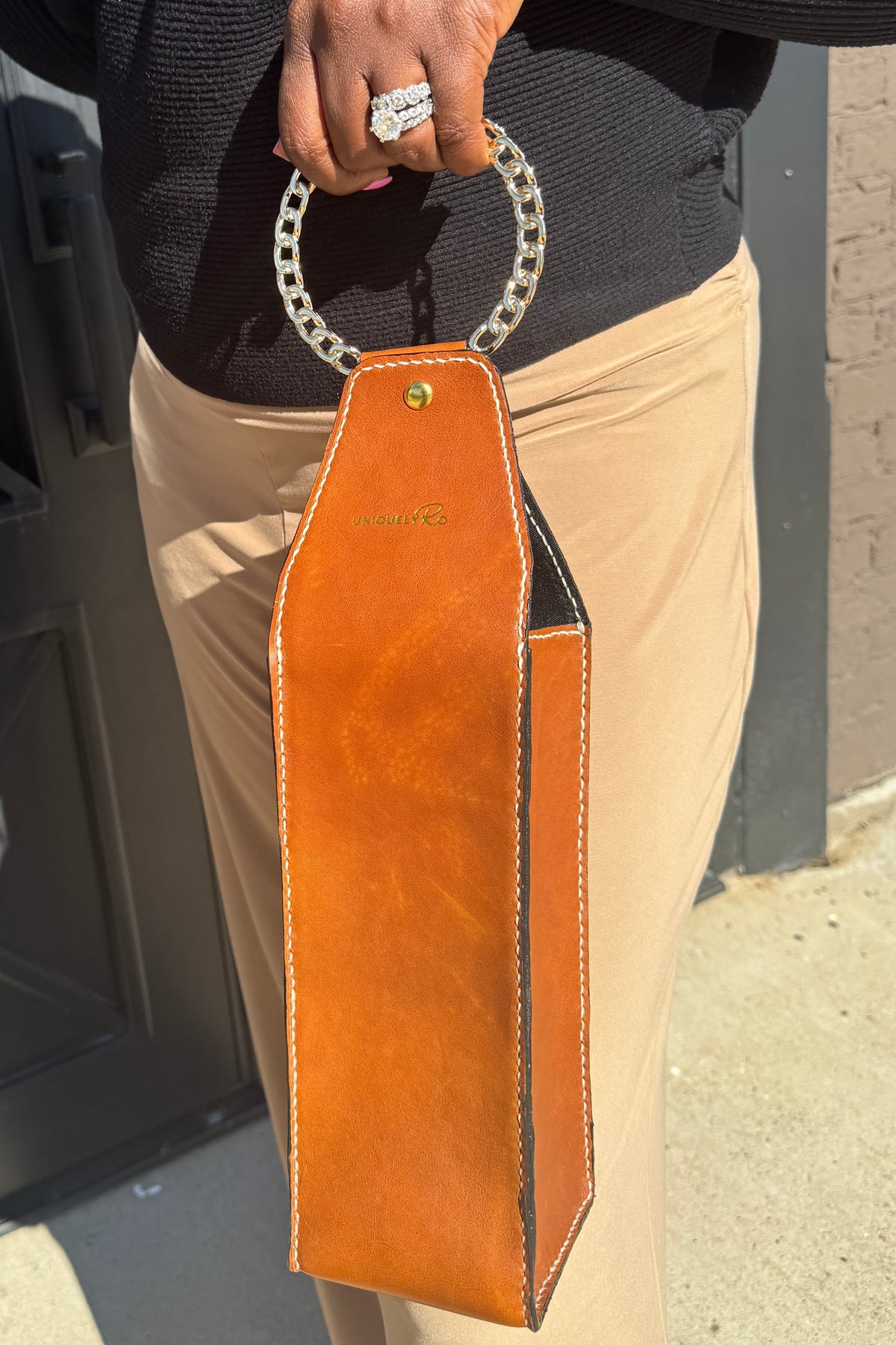 The Cellar Wine Carrier